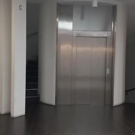 Italian Apartment *